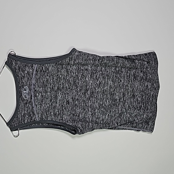 UNDER Armour small black and gray heatgear loose fit athletic jersey - Picture 4 of 6